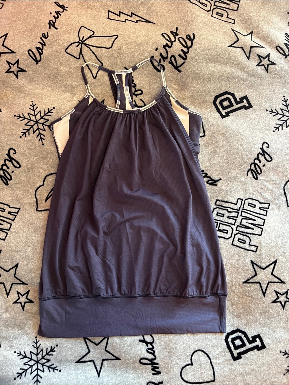 Lululemon No Limits tank Women’s size 10